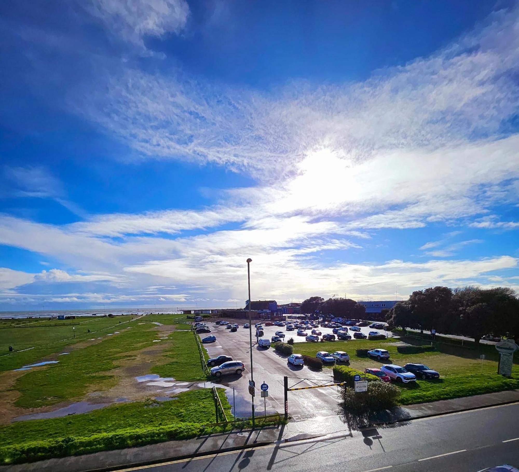 Seaview 2 Bedroom Apartment Littlehampton Eksteriør billede